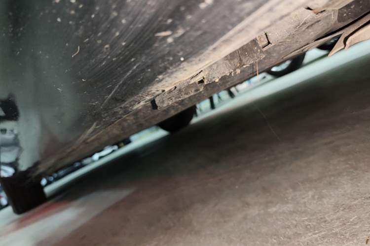 Used Mercedes-Benz E-Class 2021 Facelift E 260 L Right Side Sill