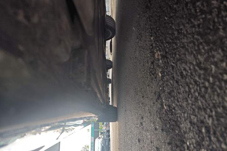 Used Mercedes-Benz E-Class 2021 Restyled E 300 L Luxury Edition Right Side Sill