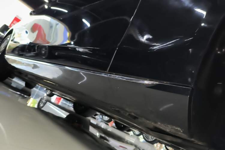 Used Mercedes-Benz E-Class 2021 Facelift E 260 L Right Side Sill