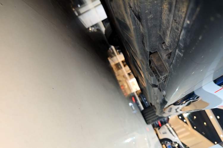 Used Mercedes-Benz E-Class 2021 Facelift E 260 L Right Side Sill