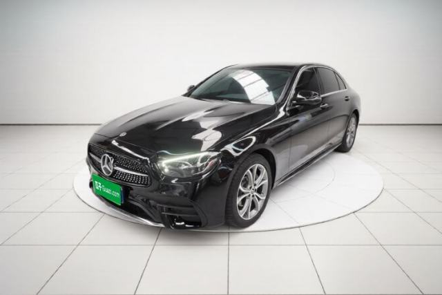 Ojetý Mercedes-Benz E-Class 2021 Restyled E 300 L Sporty and Stylish Edition