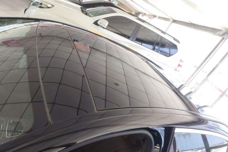 Used Mercedes-Benz E-Class 2021 Facelift E 260 L Roof
