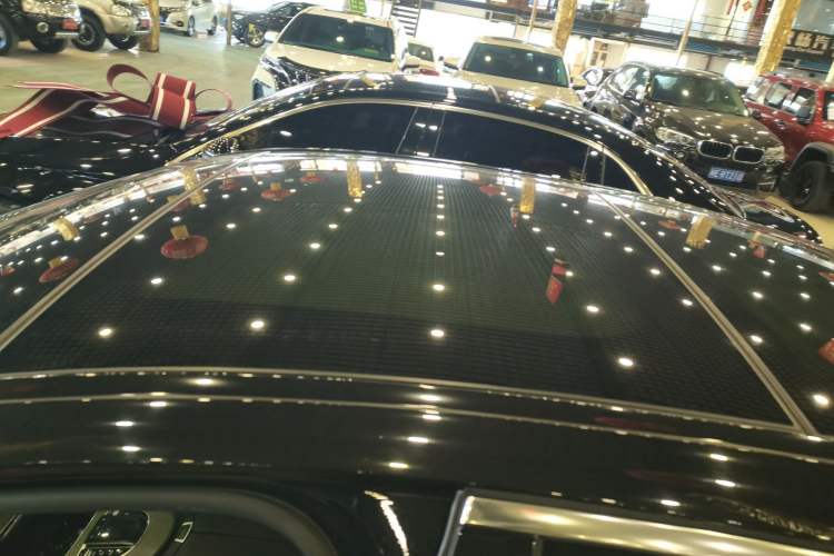 Used Mercedes-Benz E-Class 2021 E 260 L Roof