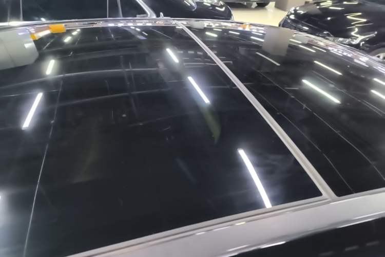 Used Mercedes-Benz E-Class 2021 Facelift E 260 L Roof