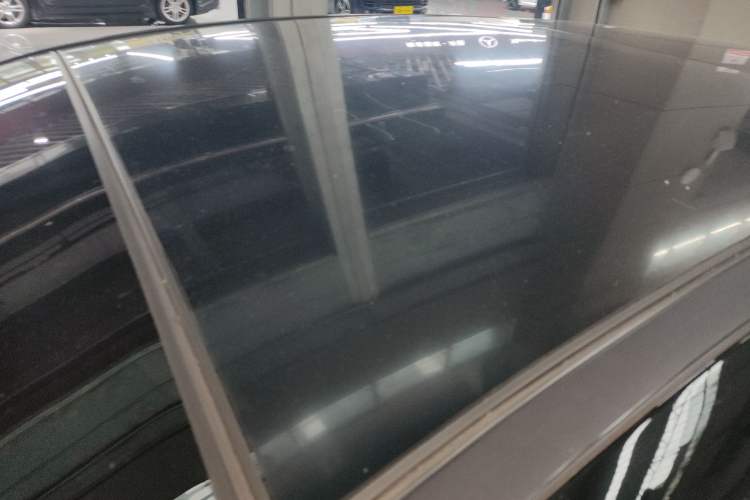 Used Mercedes-Benz E-Class 2021 Facelift E 260 L Sport Edition Roof