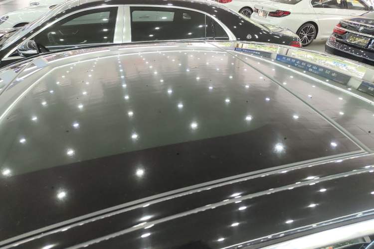 Used Mercedes-Benz E-Class 2021 E 300 L Luxury Model Roof