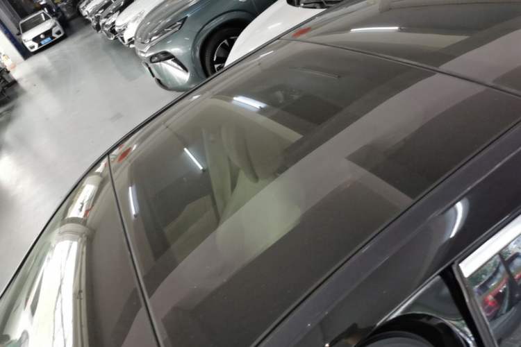 Used Mercedes-Benz E-Class 2021 Facelift E 260 L Roof