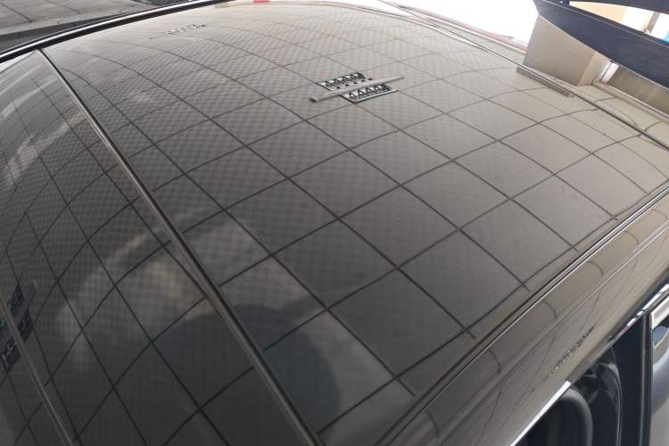 Used Mercedes-Benz E-Class 2021 Facelift E 260 L Roof