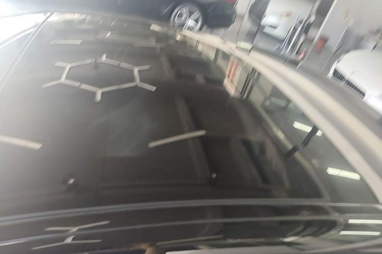 Used Mercedes-Benz E-Class 2021 E 300 L Luxury Model Roof