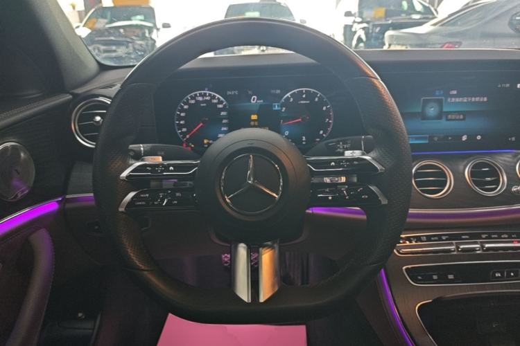 Used Mercedes-Benz E-Class 2021 Restyled E 300 L Sporty and Stylish Edition Steering Wheel