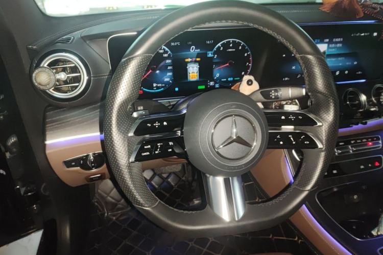 Used Mercedes-Benz E-Class 2021 E 260 L Sport Edition Steering Wheel