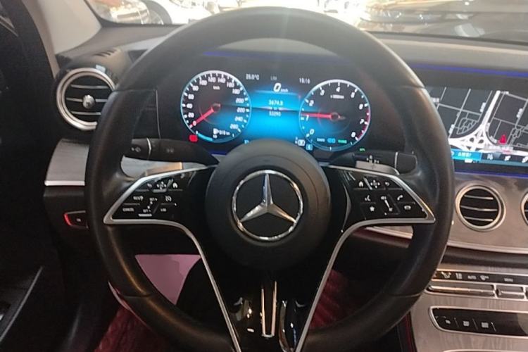 Used Mercedes-Benz E-Class 2021 E 260 L Steering Wheel