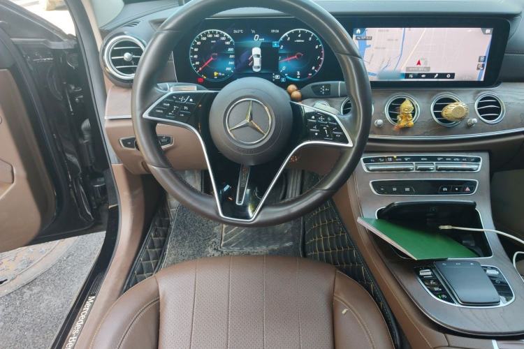Used Mercedes-Benz E-Class 2021 E 300 L Stylish Model Steering Wheel