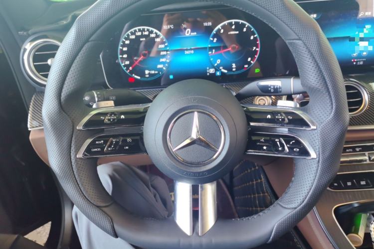 Used Mercedes-Benz E-Class 2021 Restyled E 300 L Sporty and Stylish Edition Steering Wheel