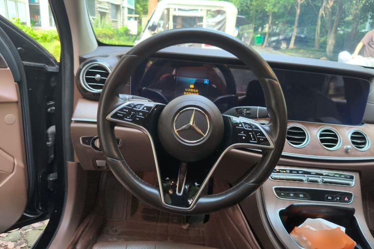 Used Mercedes-Benz E-Class 2021 Facelift E 260 L Steering Wheel