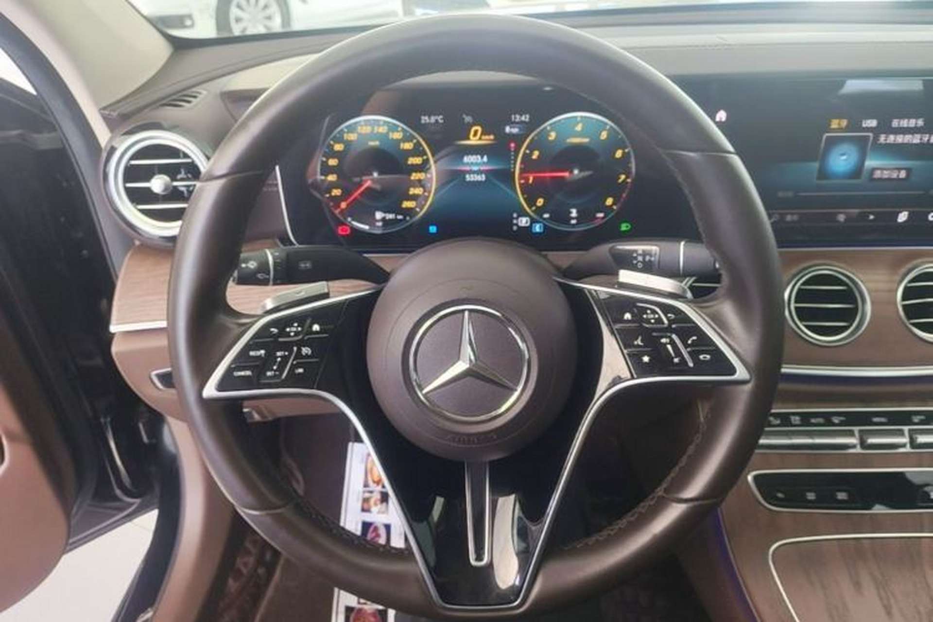 Used Mercedes-Benz E-Class 2021 Facelift E 260 L Steering Wheel