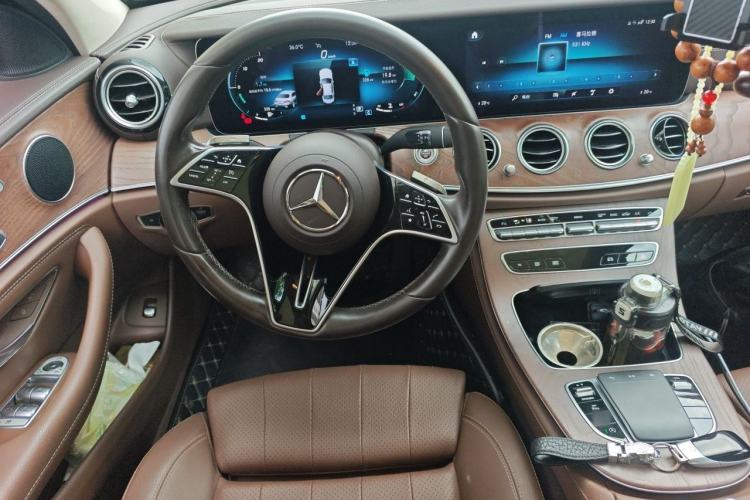 Used Mercedes-Benz E-Class 2021 Facelift E 260 L Sport Edition Steering Wheel