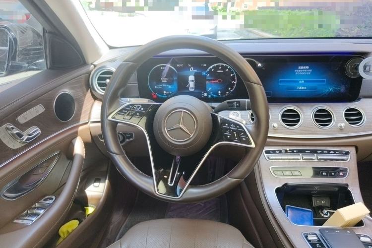 Used Mercedes-Benz E-Class 2021 E 300 L Stylish Model Steering Wheel