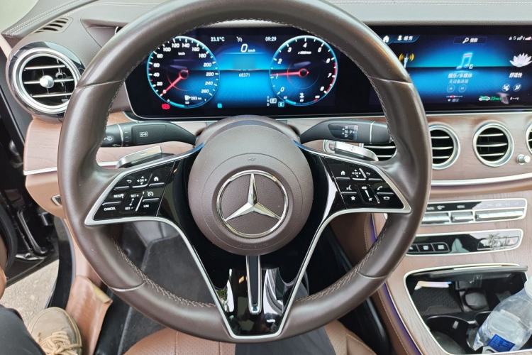 Used Mercedes-Benz E-Class 2021 E 300 L Stylish Model Steering Wheel