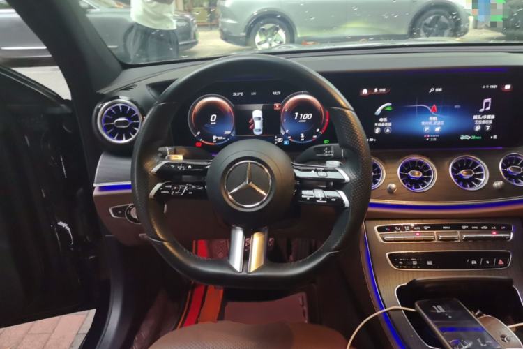 Used Mercedes-Benz E-Class 2021 E 300 L Sport Luxury Edition Steering Wheel