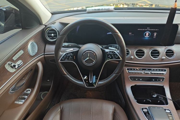 Used Mercedes-Benz E-Class 2021 E 300 L Luxury Model Steering Wheel