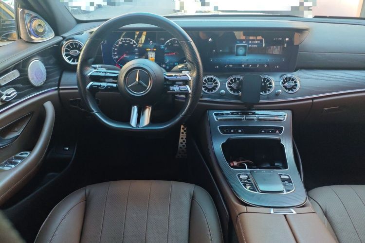 Used Mercedes-Benz E-Class 2021 E 260 Stylish Sports Edition Steering Wheel