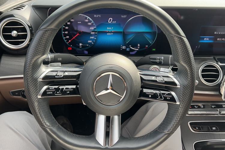 Used Mercedes-Benz E-Class 2021 Facelift E 260 L Sport Edition Steering Wheel