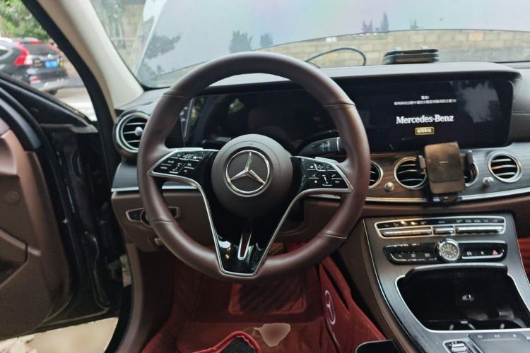 Used Mercedes-Benz E-Class 2021 Facelift E 260 L Steering Wheel