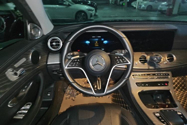Used Mercedes-Benz E-Class 2021 Facelift E 300 L Stylish Edition Steering Wheel