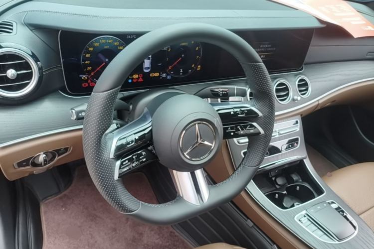 Used Mercedes-Benz E-Class 2021 Restyled E 300 L Sporty and Stylish Edition Steering Wheel