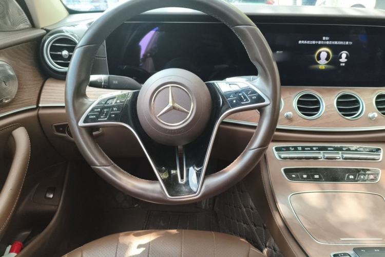 Used Mercedes-Benz E-Class 2021 Facelift E 300 L Stylish Edition Steering Wheel