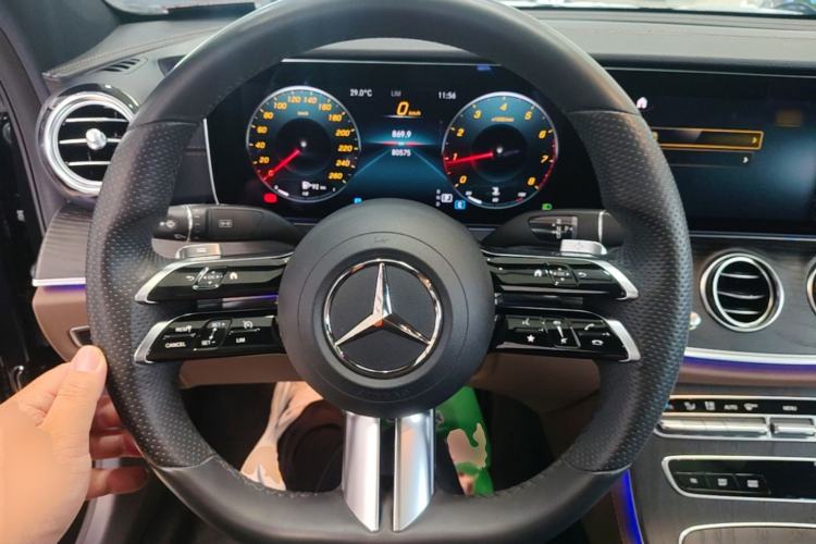 Used Mercedes-Benz E-Class 2021 Facelift E 260 L Sport Edition Steering Wheel