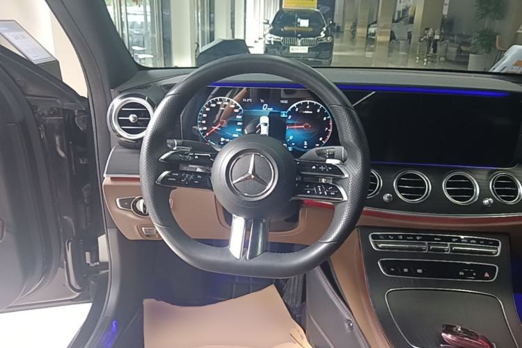 Used Mercedes-Benz E-Class 2021 E 300 L Sporty and Stylish Model Steering Wheel