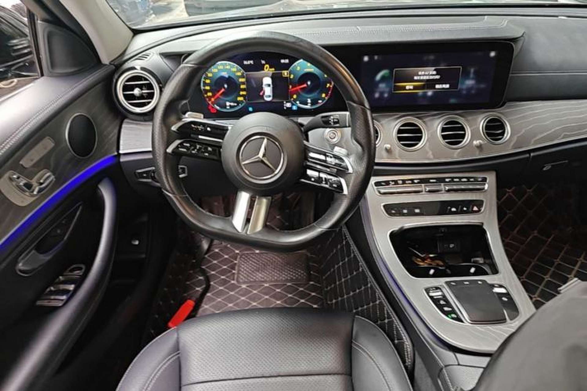 Used Mercedes-Benz E-Class 2021 E 300 L Sporty and Stylish Model Steering Wheel