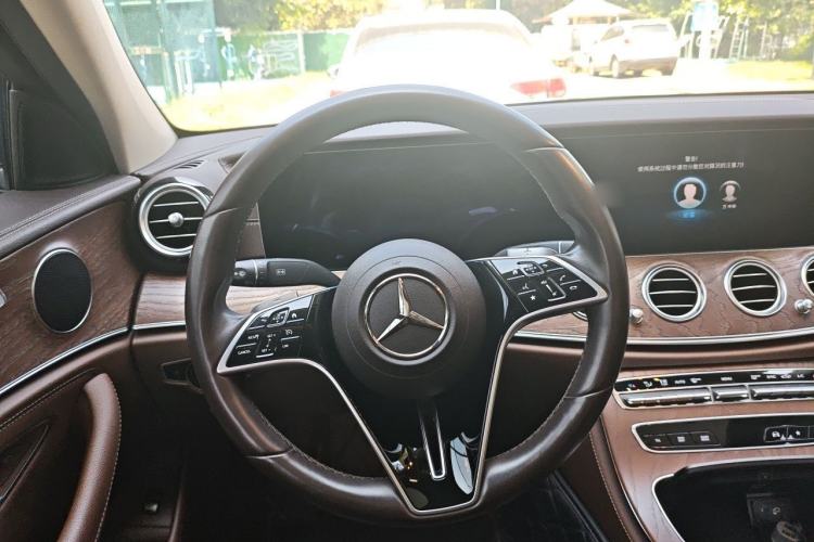 Used Mercedes-Benz E-Class 2021 E 300 L Stylish Model Steering Wheel