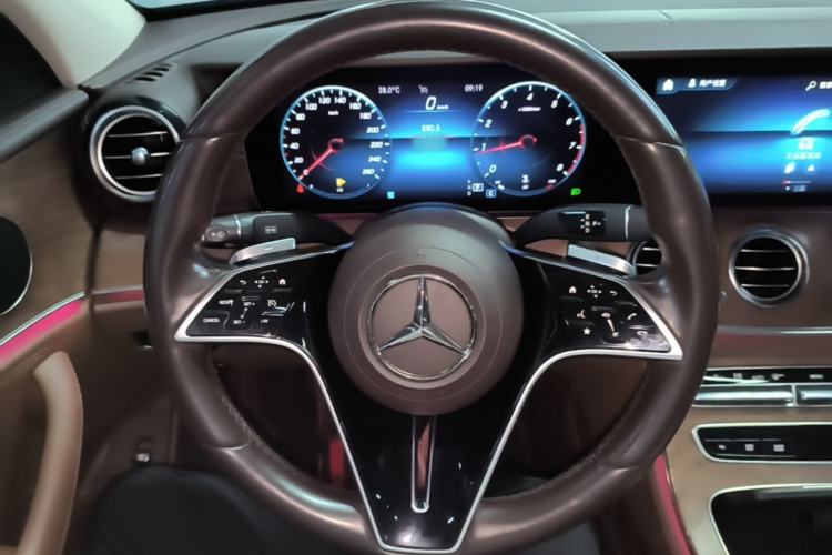 Used Mercedes-Benz E-Class 2021 Facelift E 260 L Steering Wheel