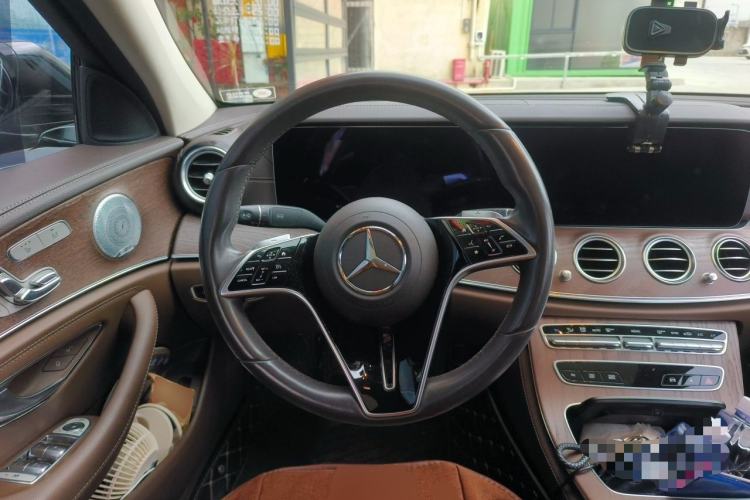Used Mercedes-Benz E-Class 2021 E 300 L Luxury Model Steering Wheel