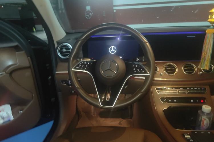 Used Mercedes-Benz E-Class 2021 E 300 L Stylish Model Steering Wheel
