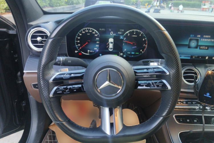 Used Mercedes-Benz E-Class 2021 E 260 Stylish Sports Edition Steering Wheel