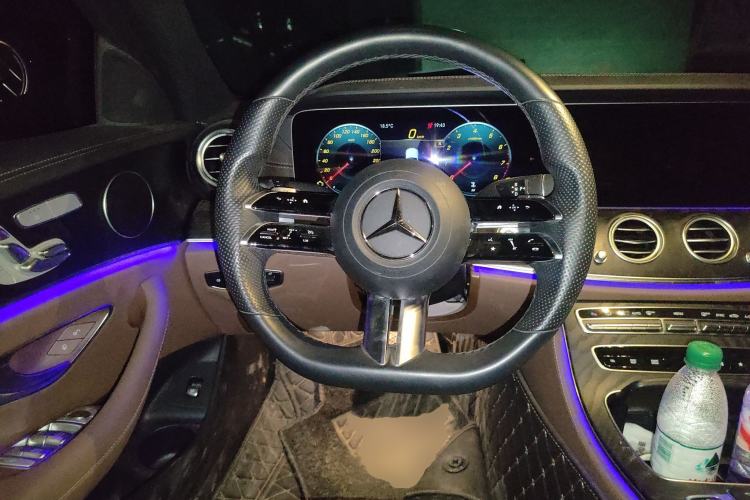 Used Mercedes-Benz E-Class 2021 Updated E 260 Fashion Sport Edition Steering Wheel