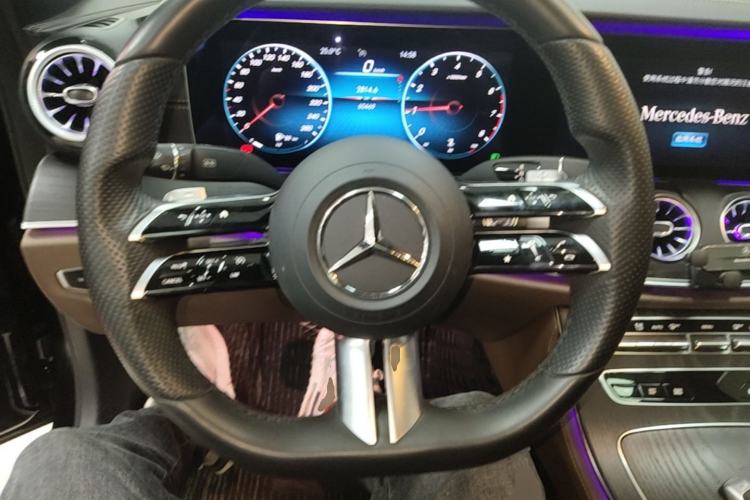 Used Mercedes-Benz E-Class 2021 Restyled E 300 L Sport Luxury Edition Steering Wheel