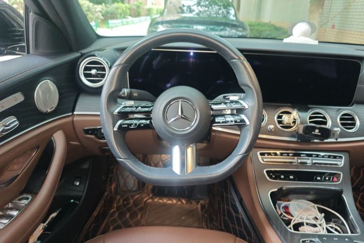 Used Mercedes-Benz E-Class 2021 E 300 L Sport Luxury Edition Steering Wheel