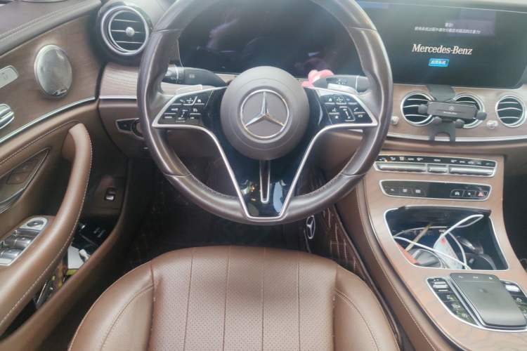 Used Mercedes-Benz E-Class 2021 E 300 L Stylish Model Steering Wheel