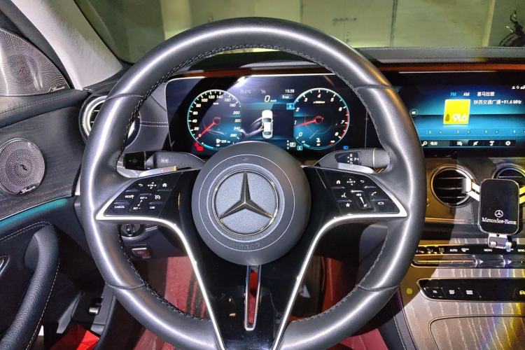 Used Mercedes-Benz E-Class 2021 E 300 L Stylish Model Steering Wheel