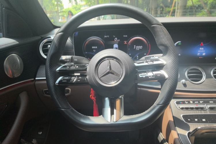 Used Mercedes-Benz E-Class 2021 Restyled E 300 L Sport Luxury Edition Steering Wheel