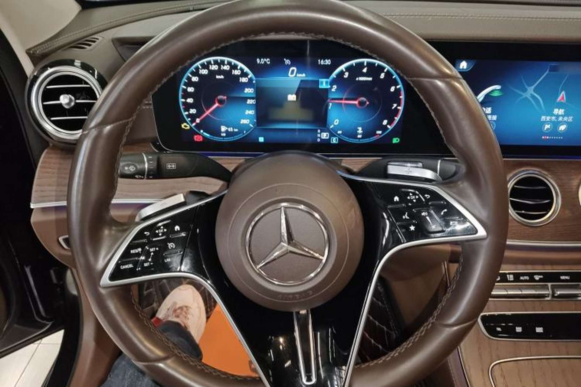 Used Mercedes-Benz E-Class 2021 E 300 L Stylish Model Steering Wheel