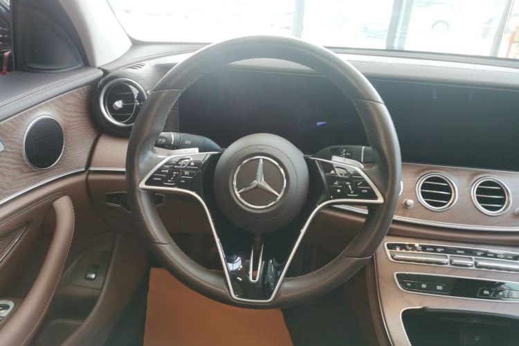 Used Mercedes-Benz E-Class 2021 Facelift E 260 L Steering Wheel