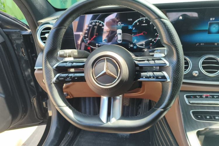 Used Mercedes-Benz E-Class 2021 Restyled E 300 L Sporty and Stylish Edition Steering Wheel
