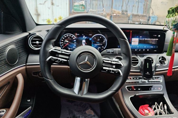 Used Mercedes-Benz E-Class 2021 Facelift E 300 L Stylish Edition Steering Wheel