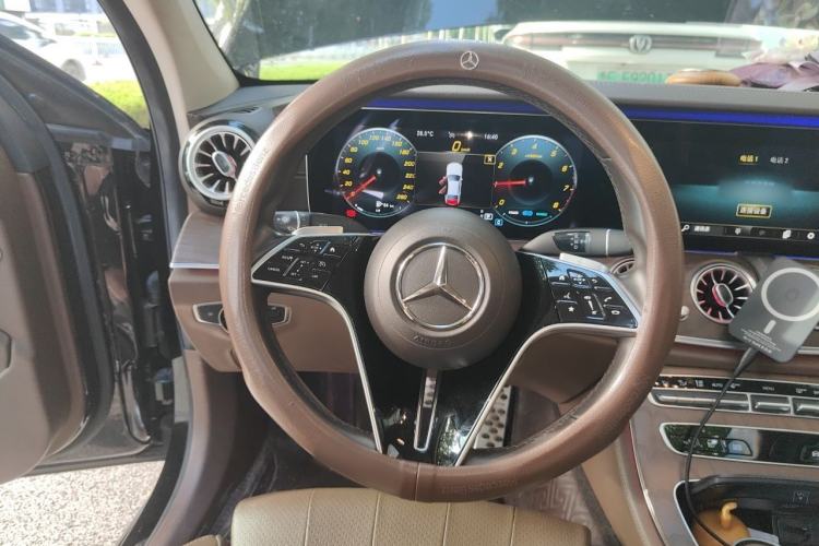 Used Mercedes-Benz E-Class 2021 E 260 L Steering Wheel